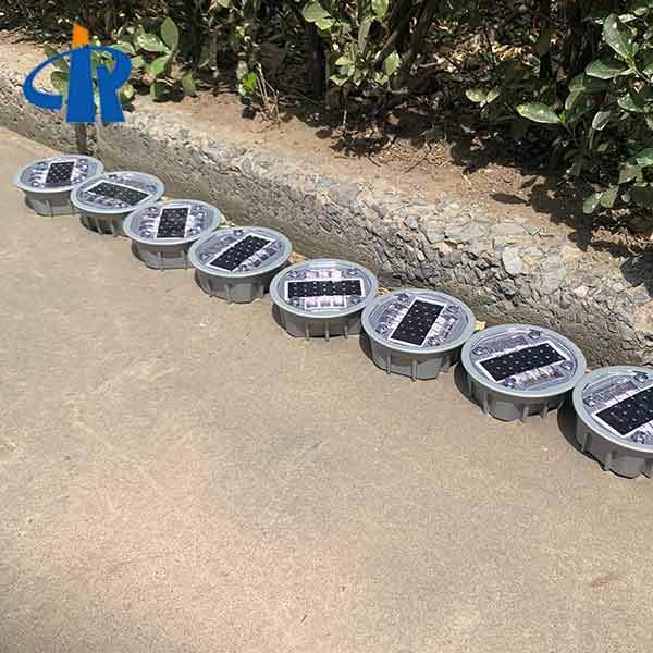 Wholesale Safety Solar Road road stud reflectors For Parking Lot